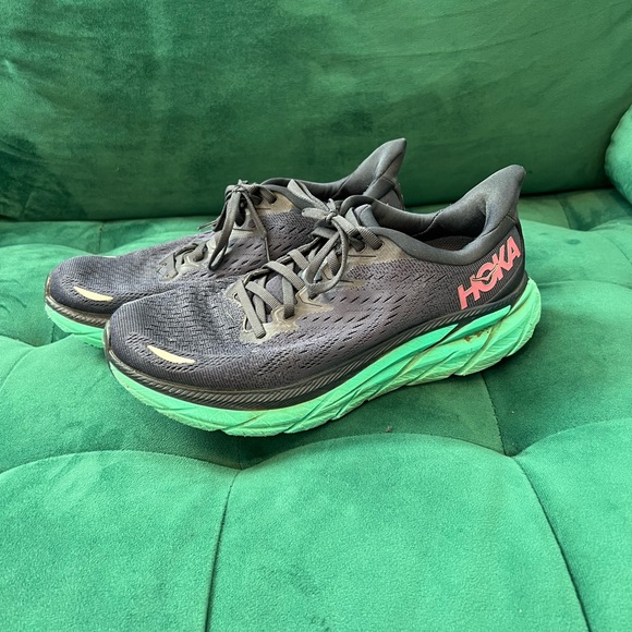 Hoka One One Clifton 8 in Outer Space Atlantis, 8.5 - Picture 4 of 10
